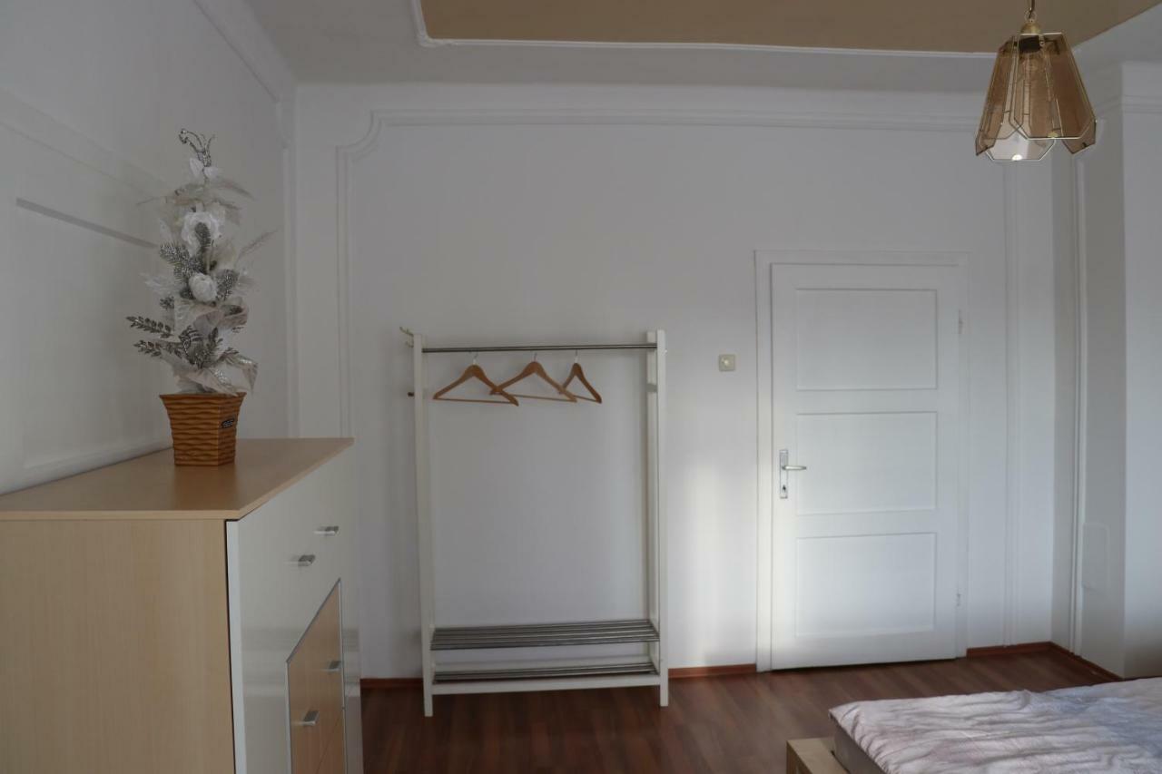 The Lakehouse Villa Neusiedl Am See Wienerstrasse 8 エクステリア 写真